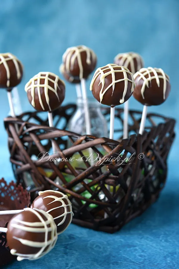 Czekoladowe cake pops