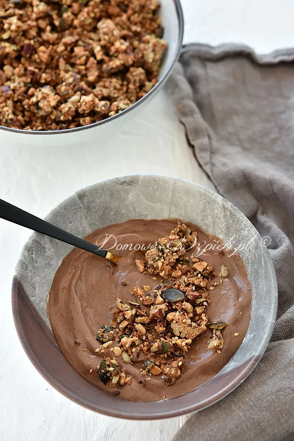 Keto granola