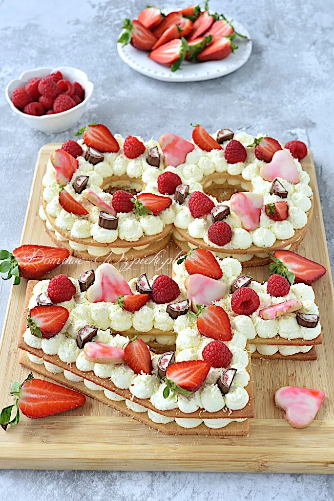 Number Cake z kruchego ciasta Number Cake z kruchego ciasta