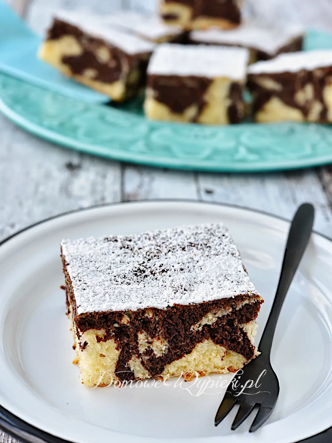 Marmurkowe ciasto marcepanowe Marmurkowe ciasto marcepanowe