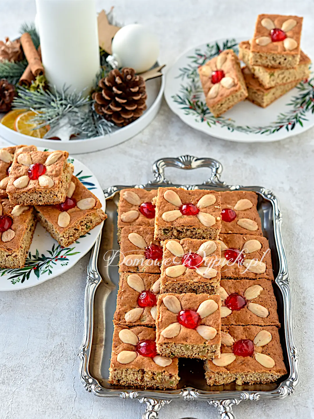 Miodowy placek bożonarodzeniowy na dużą blachę Miodowy placek bożonarodzeniowy na dużą blachę