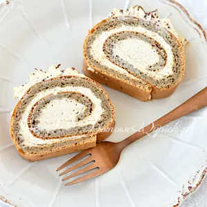 Keto rolada kawowa bez mąki z kremem mascarpone