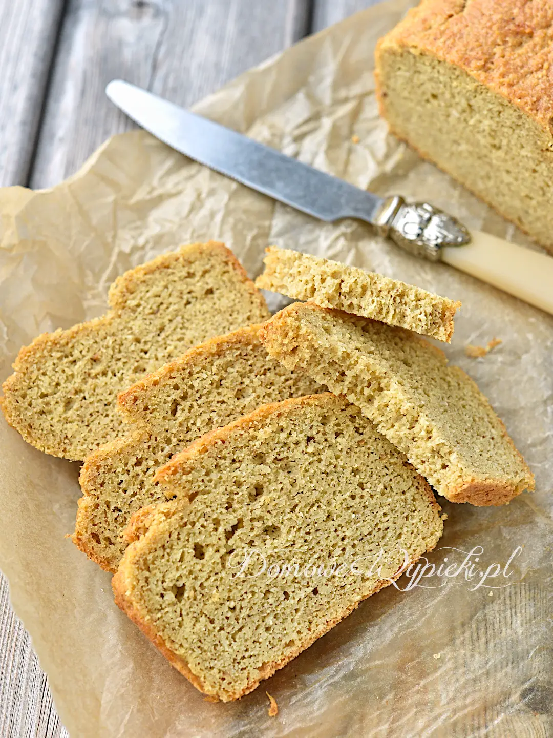 Keto chleb migdałowy