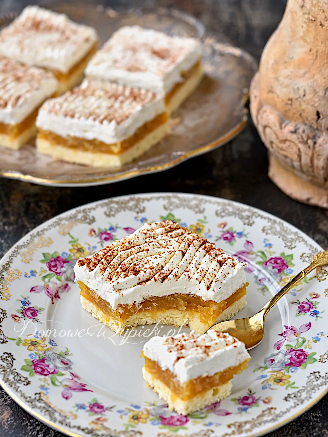 Krajanka budyniowo- jabłkowa Krajanka budyniowo- jabłkowa