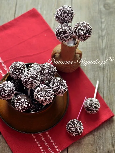 Cake pops z amarantusa