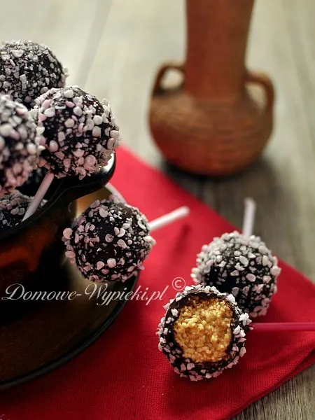 Cake pops z amarantusa