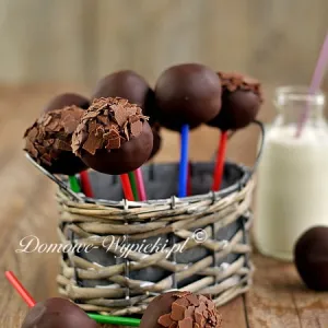 Sernikowe cake pops