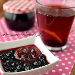 Aronia w rumie