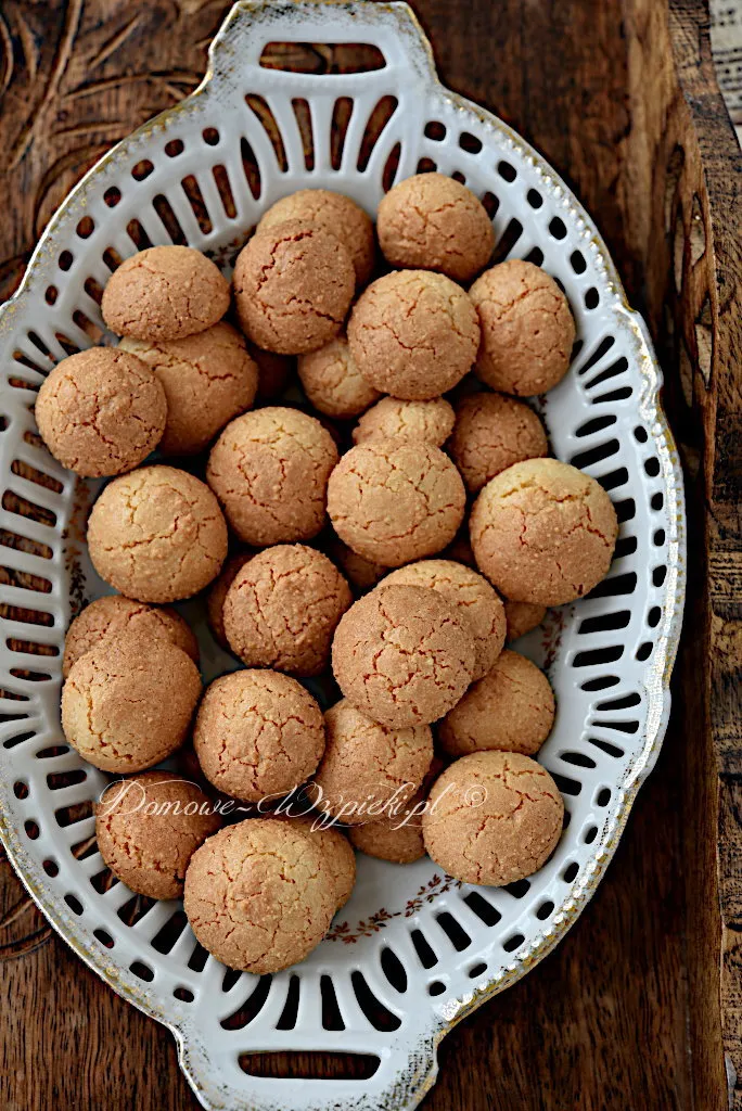 Ciasteczka Amaretti Ciasteczka Amaretti