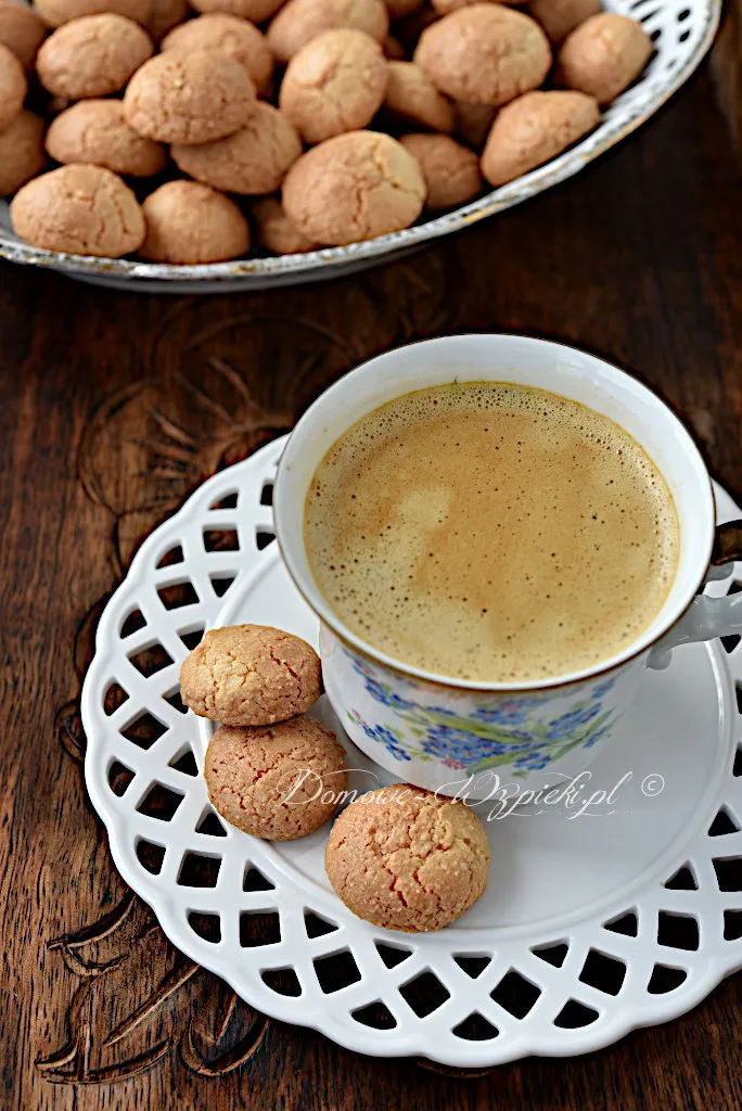 Ciasteczka Amaretti Ciasteczka Amaretti