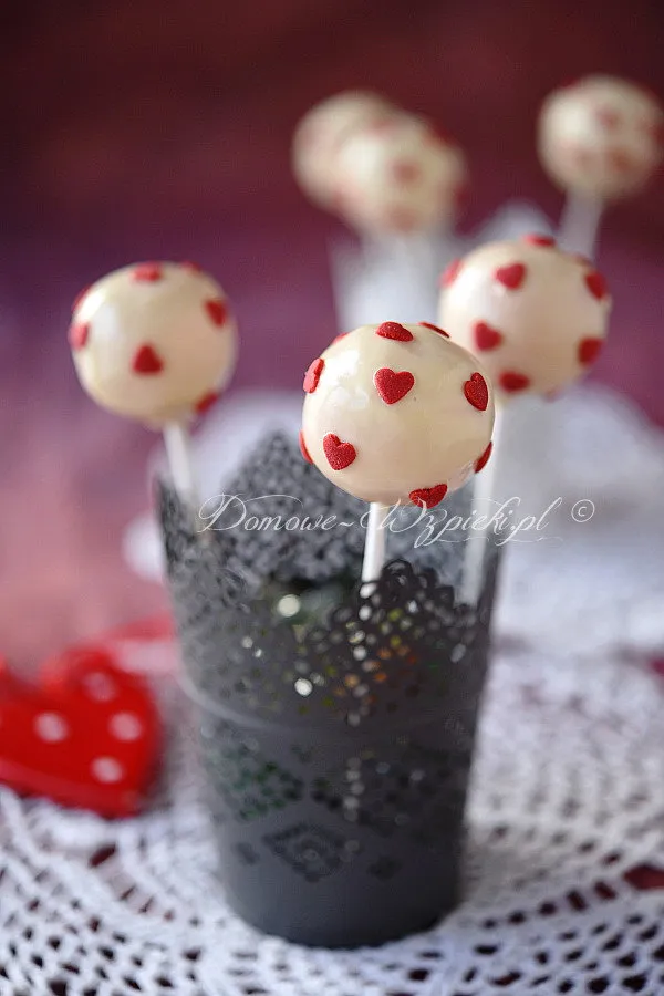 Walentynkowe cake pops