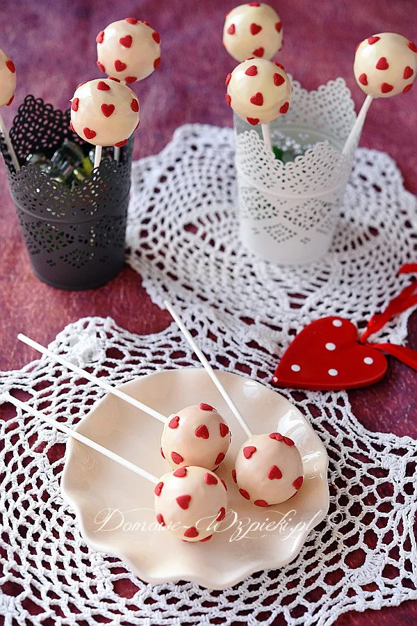 Walentynkowe cake pops