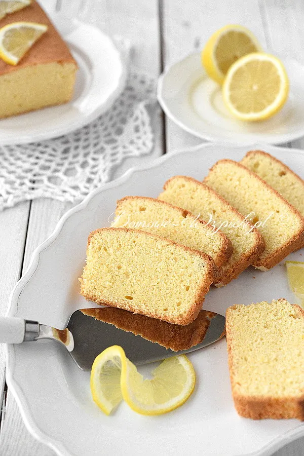 Cytrynowa babka bez glutenu, laktozy i cukru