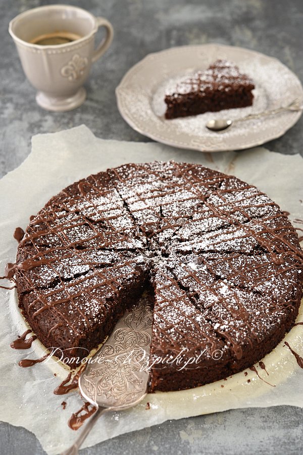 Ciasto czekoladowo- orzechowe bez mąki